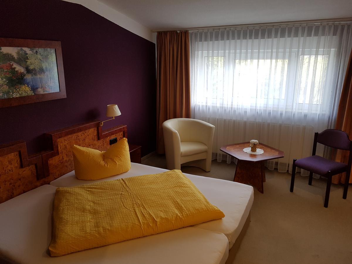 Landhotel Trampe Buitenkant foto